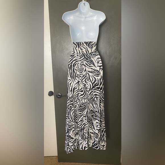Zebra Maxi Skirt Sz S - Picture 2 of 4